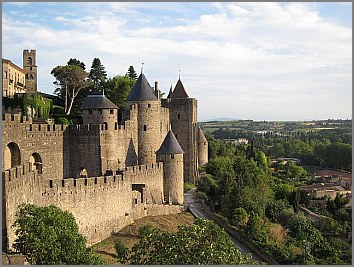 carcassonne,cité,festungsstadt,burg